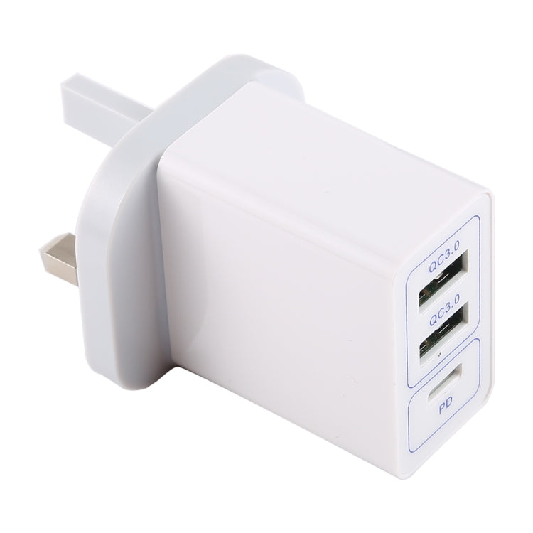 Uscita massima 3 A USB-PD + doppie porte USB QC3.0 Caricatore rapido da viaggio, presa UK, UK Plug Uscita massima 3 A USB-PD + doppie porte USB QC3.0 Caricatore rapido da viaggio, presa UK, UK Plug